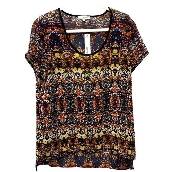 New LA Made top blouse geometric pattern shear size Medium short sleeve - Picture 1 of 8